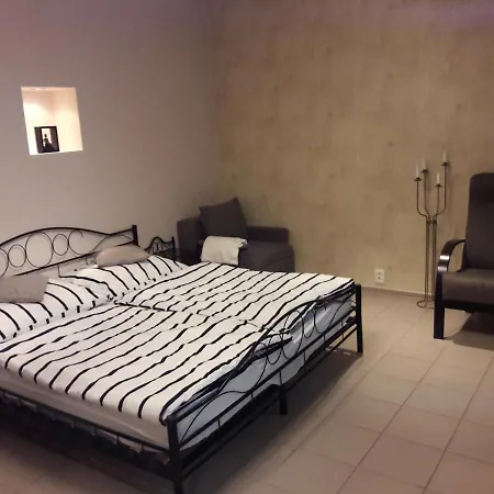 Lucas - Self Check-in Apartment Bratislava